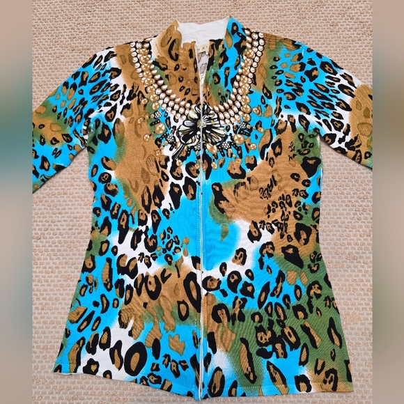 Kaily K Blouse animal print blouse size medium 3/4 sleeve - Picture 8 of 10